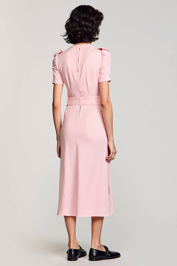 Robe de travail midi à col en V rose avec ceinture
